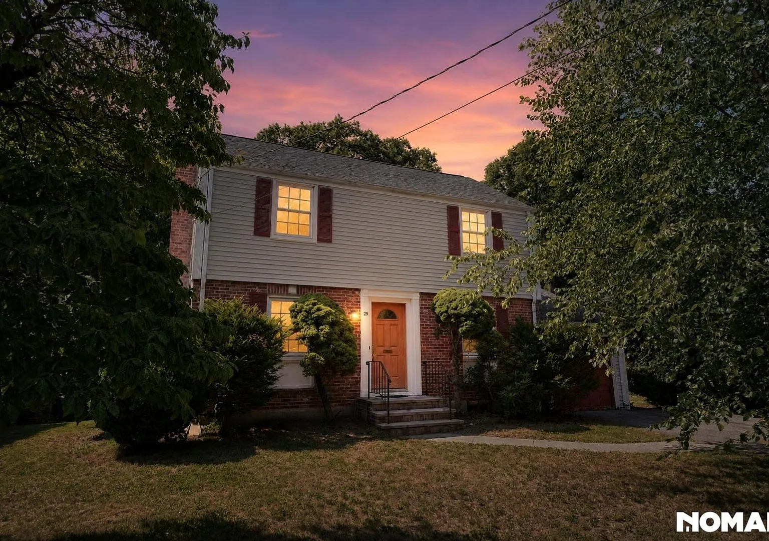 Charming 4BR House in Natick — Photo 1