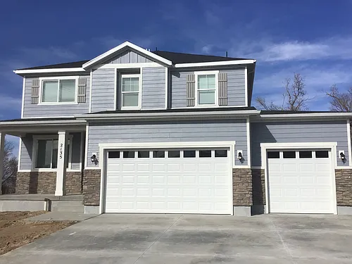 2135 E Silverado Ln Photo 1