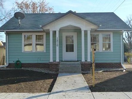 1st image of 1210 W 22nd St