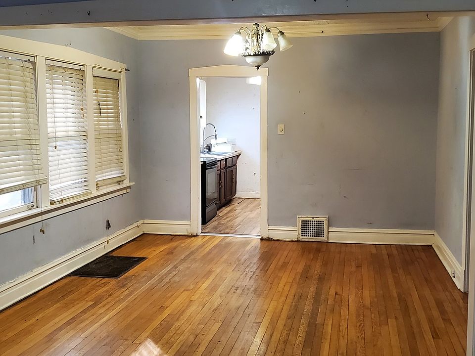 1404 S 2nd Ave, Maywood, IL 60153 Zillow