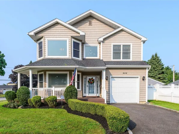 444 Argyle Road, East Meadow, NY 11554