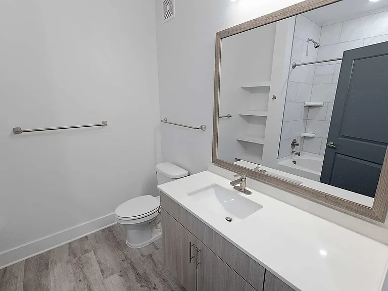 Forena Luxury Living — Photo 126
