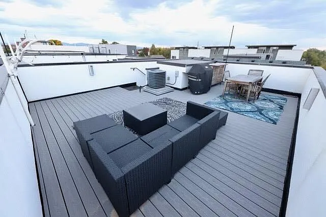 1823 Irving St #100 — Photo 10