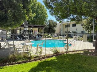 11813 Runnymede St APT 30, North Hollywood, CA 91605