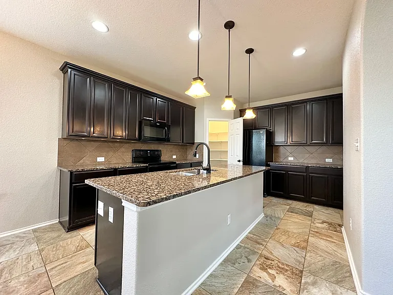 3405 Rusack Dr — Photo 11