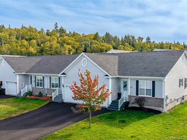 26 Grantham Rd, Saint John, NB E2K 0B9
