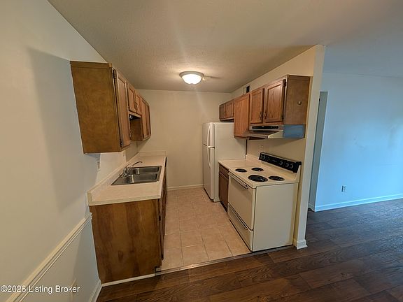 5th image of 6510 Six Mile Ln APT 4