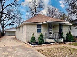 828 E 6th St, Ada, OK 74820