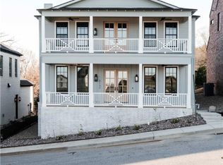 2137 Panorama Pl, Fayetteville, AR 72701