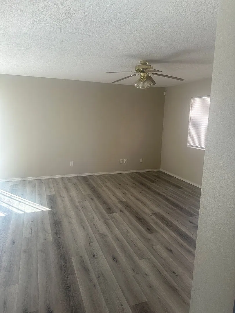 1817 San Pedro — Photo 4
