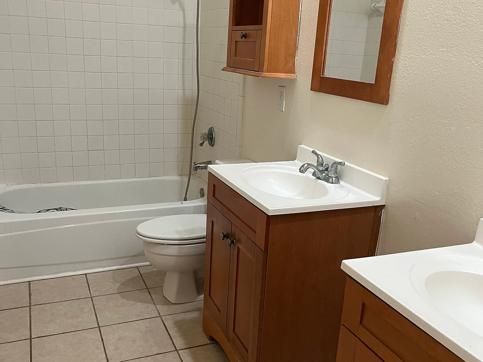 3 bed, 1575 sqft, $2,100 — Photo 3