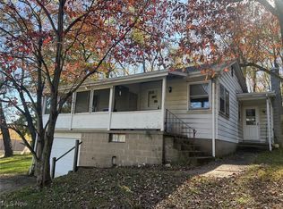 116 Clay St, Weirton, WV 26062