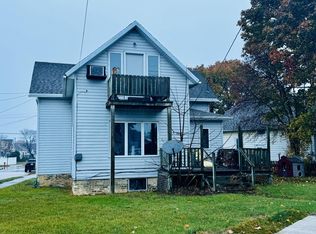 1952 Roosevelt Ave, Two Rivers, WI 54241