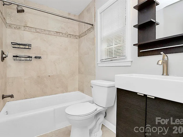 6133 Colchester Pl — Photo 33