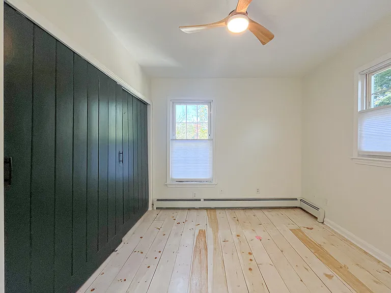 22 Crescent Ave — Photo 65