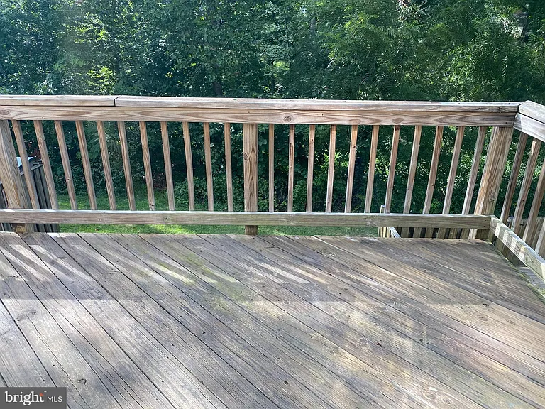 2804 Cambridge Dr — Photo 33