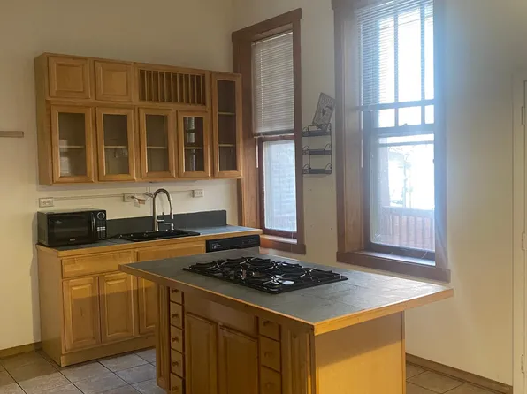 1532 W 19th St Front 1, Chicago, IL 60608