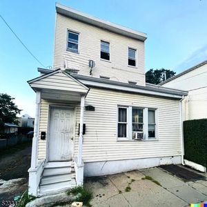 120 Armstrong Ave, Jersey City, NJ, 07305
