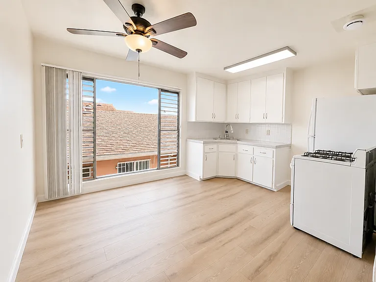 4955 Trojan Ave #F — Photo 1
