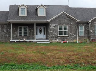 297 Kirsch Ln, Springfield, KY 40069