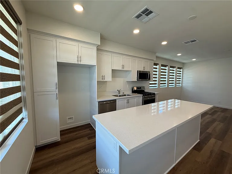 35 Bigsby Dr — Photo 13