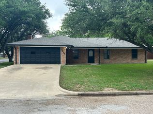 1018 Clark St, Mexia, TX 76667