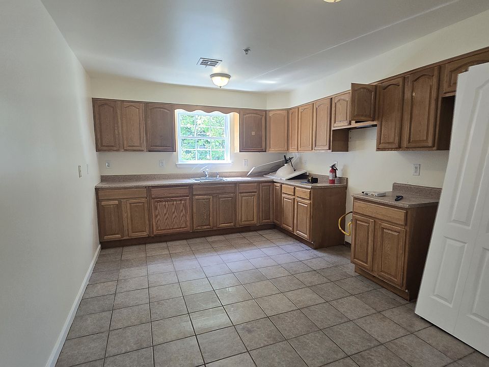 1st image of 169 Brookdale Ave #G2