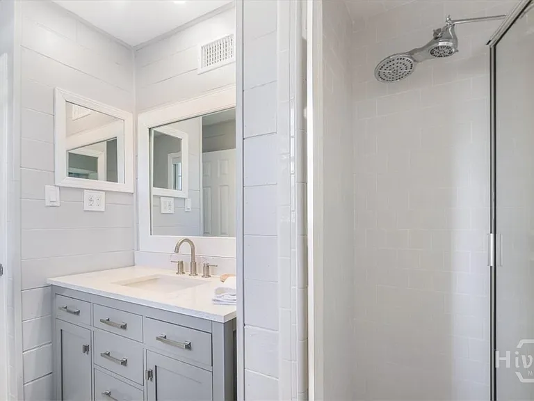 620 Valleybrook Rd — Photo 27
