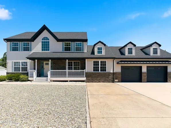 108 Tiller Drive, Toms River, NJ 08753