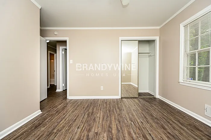 5515 Scofield Rd — Photo 11
