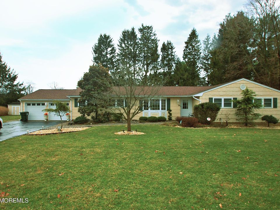 1st image of 32 Cameron Court