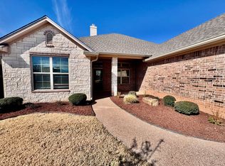 10408 Fallen Leaf Dr, Waco, TX 76712