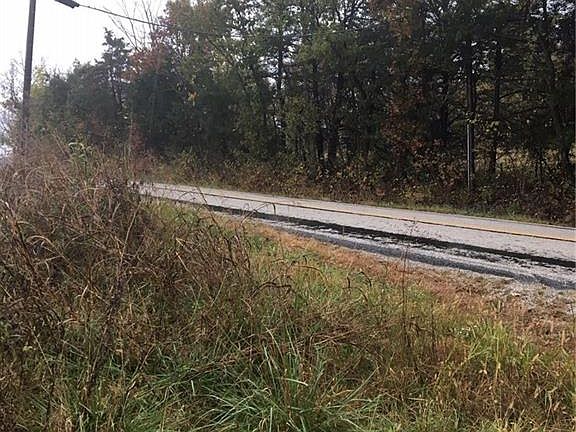4th image of 2929 County Road 501