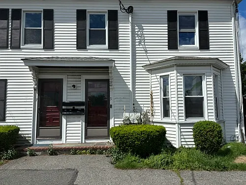 5 Wade Ave #2 Photo 1