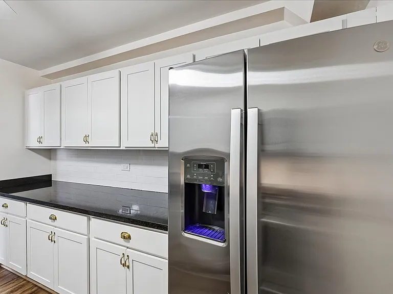 3315 Wisconsin Ave NW #407 — Photo 9