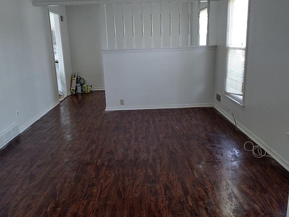 Formal Living Room -1