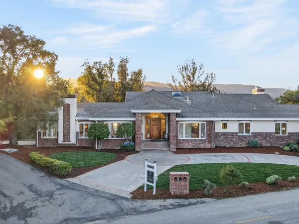 22334 Regnart Rd, Cupertino, CA 95014