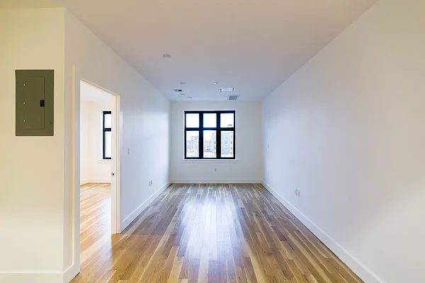Rented by Nooklyn NYC LLC | media 61