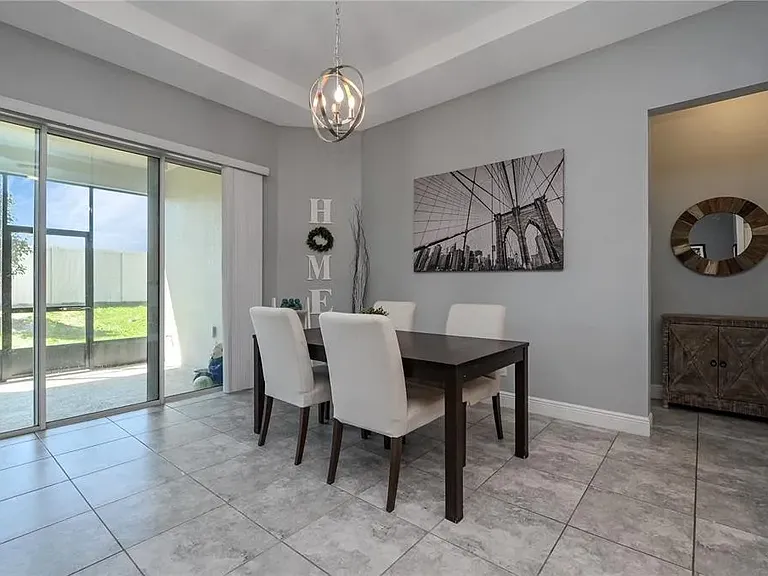 1090 Alder Tree Dr — Photo 10