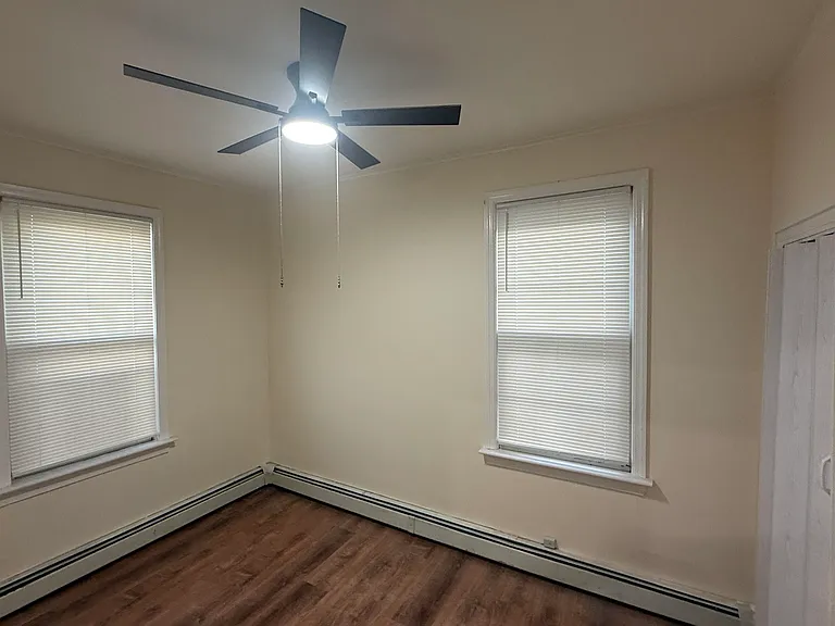 40 E 4th St #2 — Photo 8