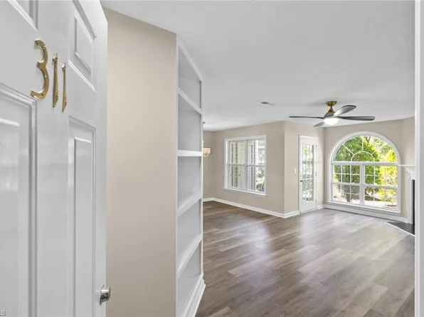 311 Quietwood Dr #311, Winston Salem, NC 27103