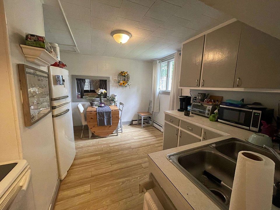 194 Mechanic St. 194 Mechanic St Lebanon NH Zillow