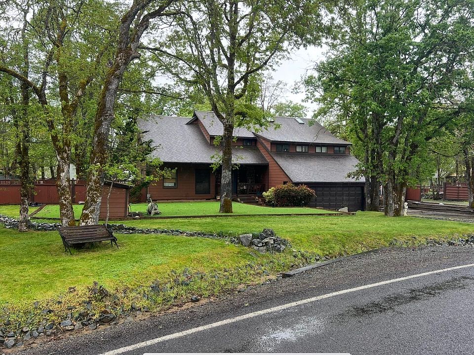 1st image of 255 Barker Dr
