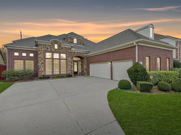 18743 Duke Lake Dr, Spring, TX 77388