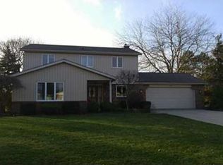 609 Wesley Ave, Bryan, OH 43506
