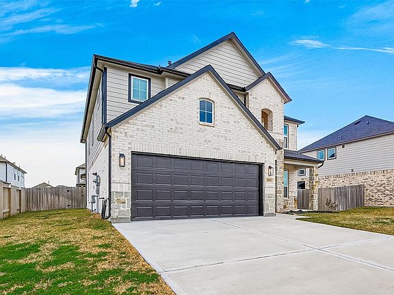 2nd image of 3306 Tilley Dr