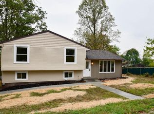 4086 Maplelynn St SW, Canton, OH 44706