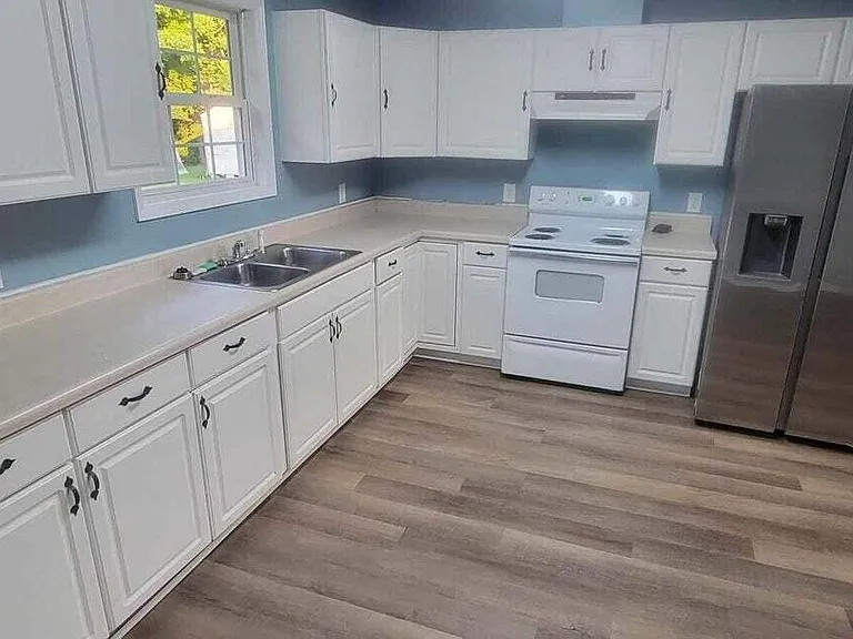 320 Olive Branch Blvd — Photo 2