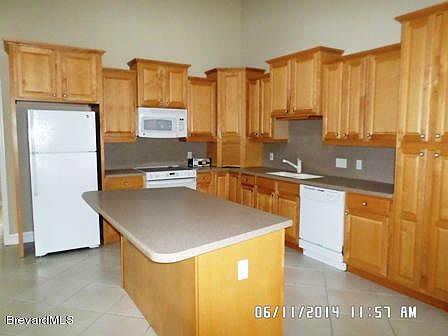 2nd image of 712 Baytree Dr