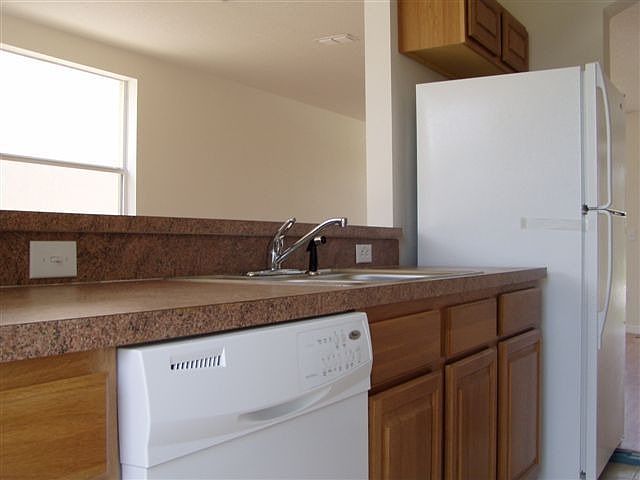 1st image of 612 Captiva Cir